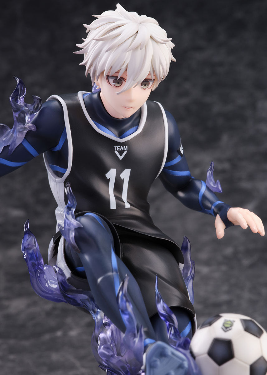 Nagi Seishiro 1/7 Scale Figure - Glacier Hobbies - FuRyu Corporation