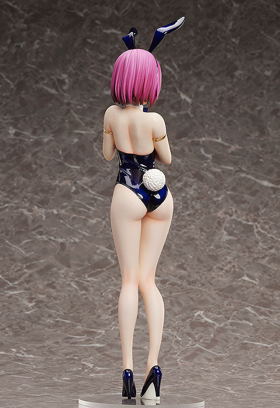 Hisako Arato: Bare Leg Bunny Ver. 1/4 Scale Figure - Glacier Hobbies - FREEing
