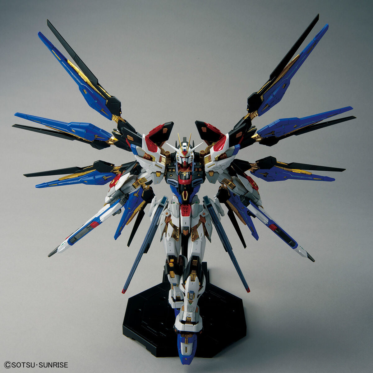 MGEX 1/100 Strike Freedom Gundam - Glacier Hobbies - Bandai