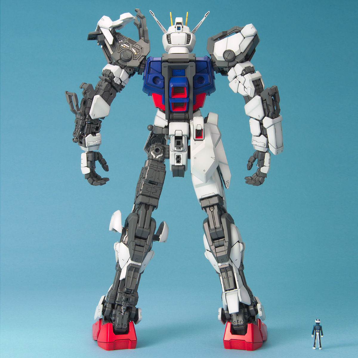 PG 1/60 Strike Gundam (APRIL-MAY release) - Glacier Hobbies - Bandai