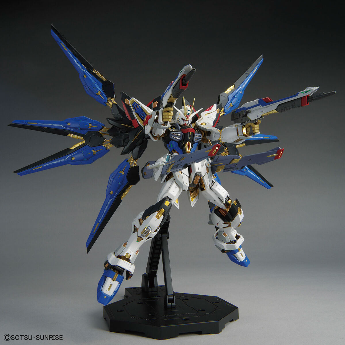MGEX 1/100 Strike Freedom Gundam - Glacier Hobbies - Bandai