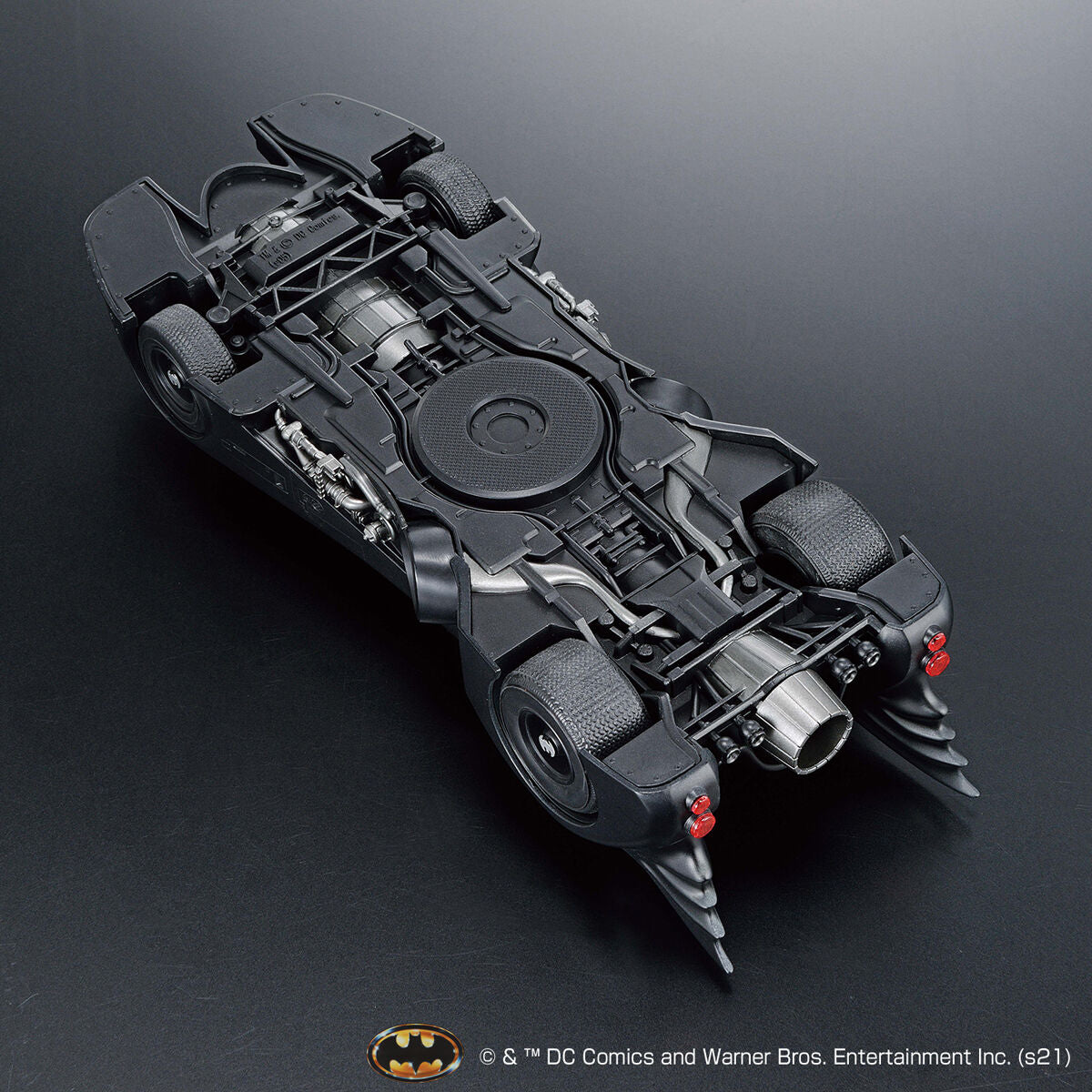 Batman 1/35 Scale Batmobile (Batman Ver.) Model Kit - Glacier Hobbies - Bandai