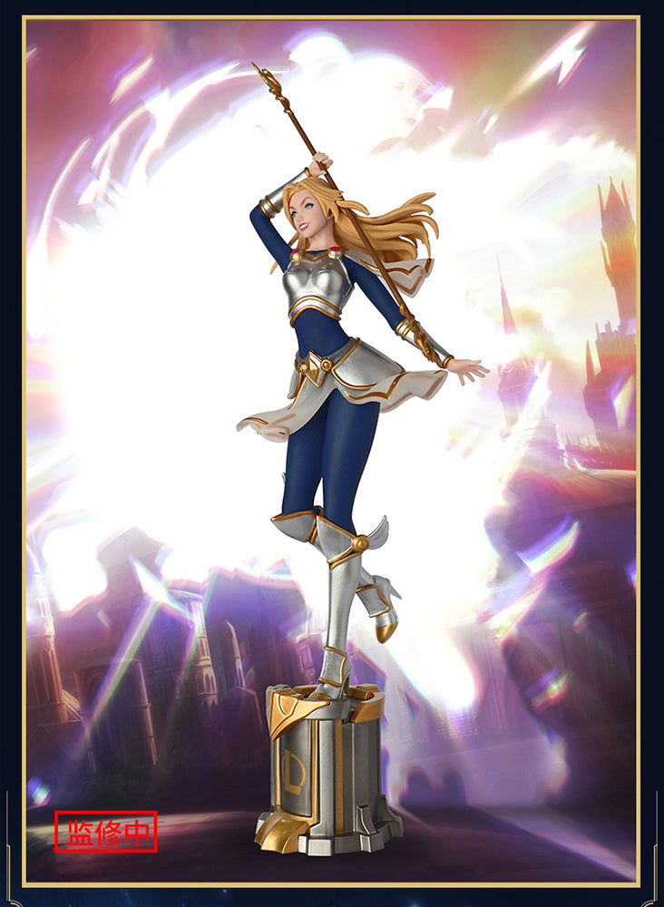 CMGE "League of Legends" LUX: The Lady of Luminosity Figure Pen - Glacier Hobbies - CMGE