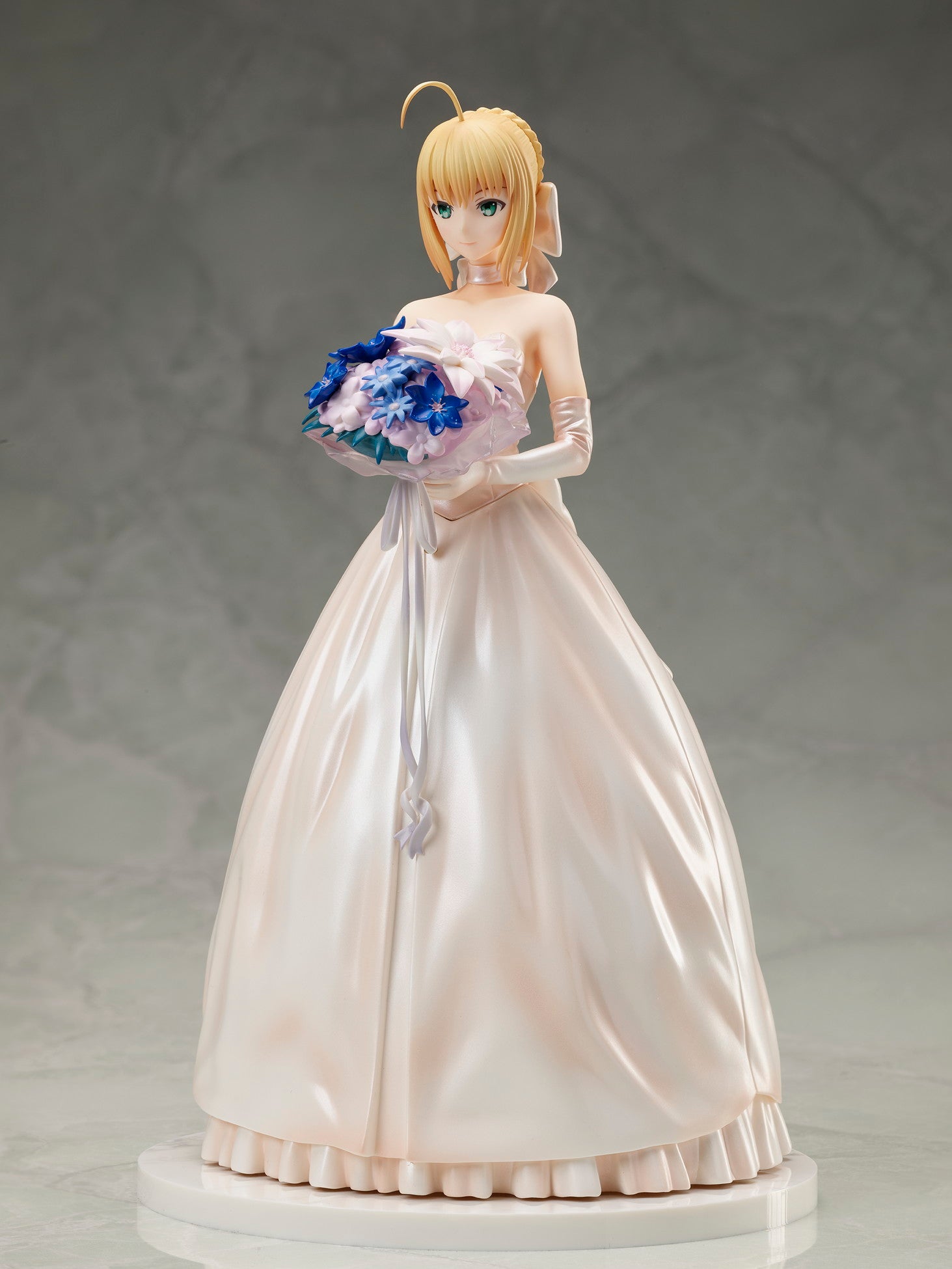 Fate/stay night - 1/7 Scale Figure Saber 10th Anniversary ～ Royal Dress Version - Glacier Hobbies - Aniplex