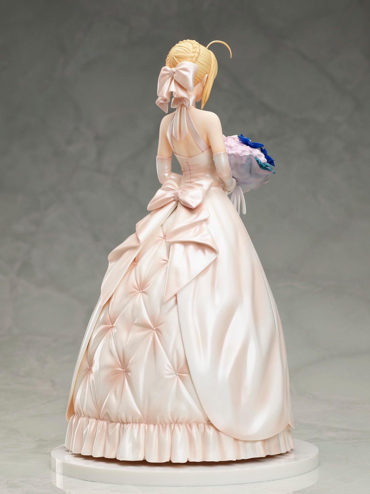 Fate/stay night - 1/7 Scale Figure Saber 10th Anniversary ～ Royal Dress Version - Glacier Hobbies - Aniplex