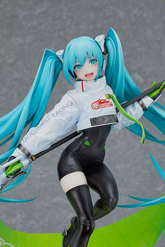 [PREORDER] Racing Miku: 2022 Ver  -  1/7 Scale Figure - Glacier Hobbies - Kadokawa