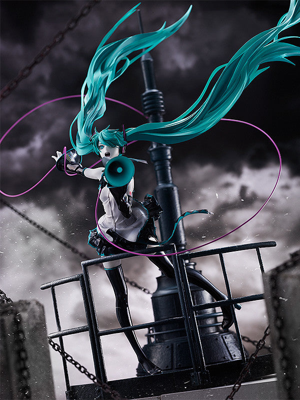 [PREORDER] Hatsune Miku: Love is War Refined Ver. -Good Smile Company 20th Anniversary Book 1/8 Scale Figure - Glacier Hobbies - Good Smile Company