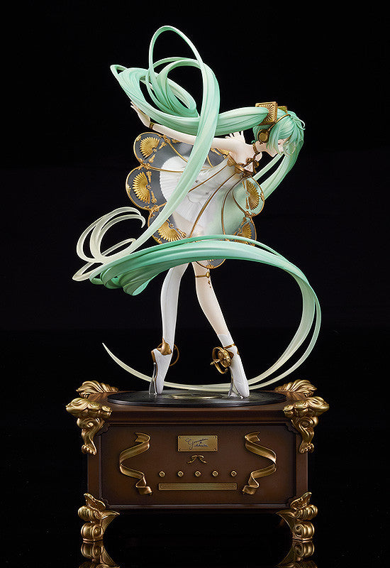 [PREORDER] Hatsune Miku Symphony: 5th Anniversary Ver. 1/7 Scale Figure - Glacier Hobbies - Good Smile Company