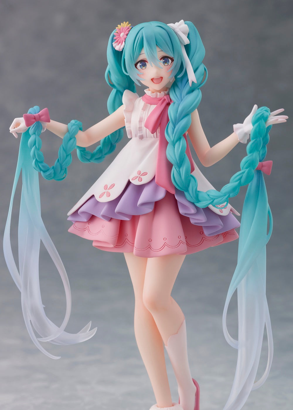 Hatsune Miku Wonderland Figure ~Rapunzel~ Prize Figure - Glacier Hobbies - Taito