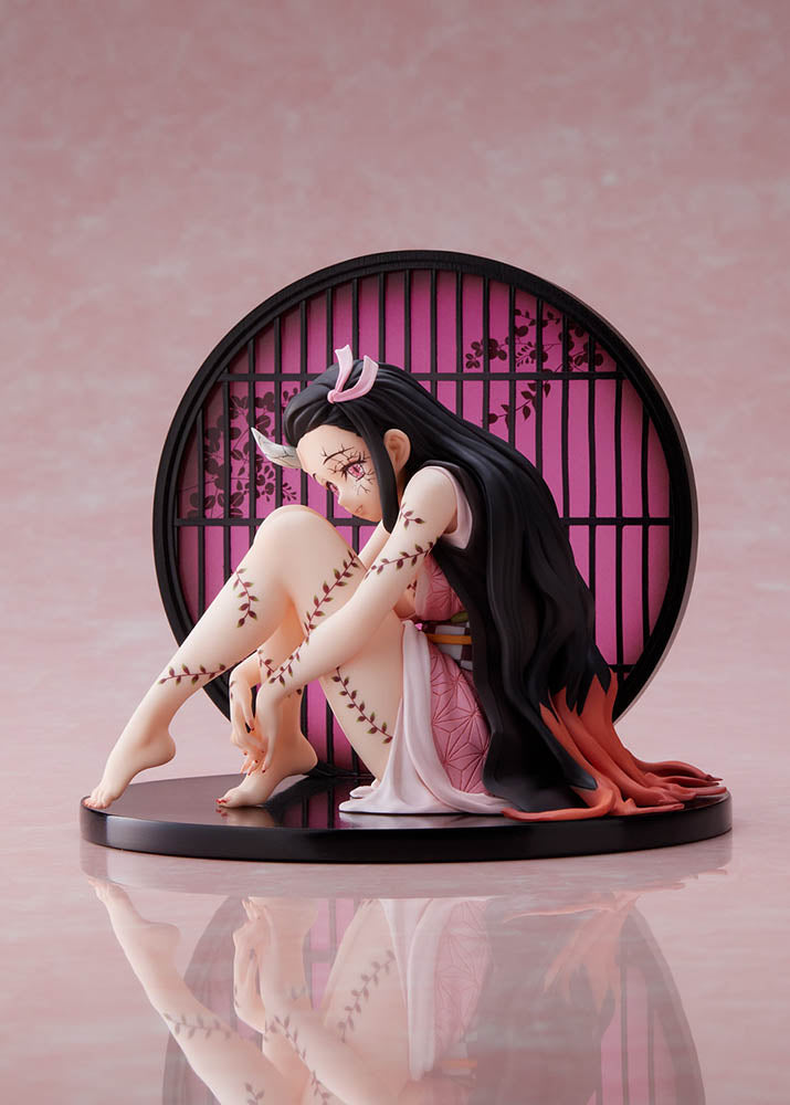 [PREORDER] Demon Slayer: Kimetsu no Yaiba Entertainment District Arc Nezuko Kamado (Demon Form Advancing Version) 1/8 scale figure - Glacier Hobbies - Aniplex