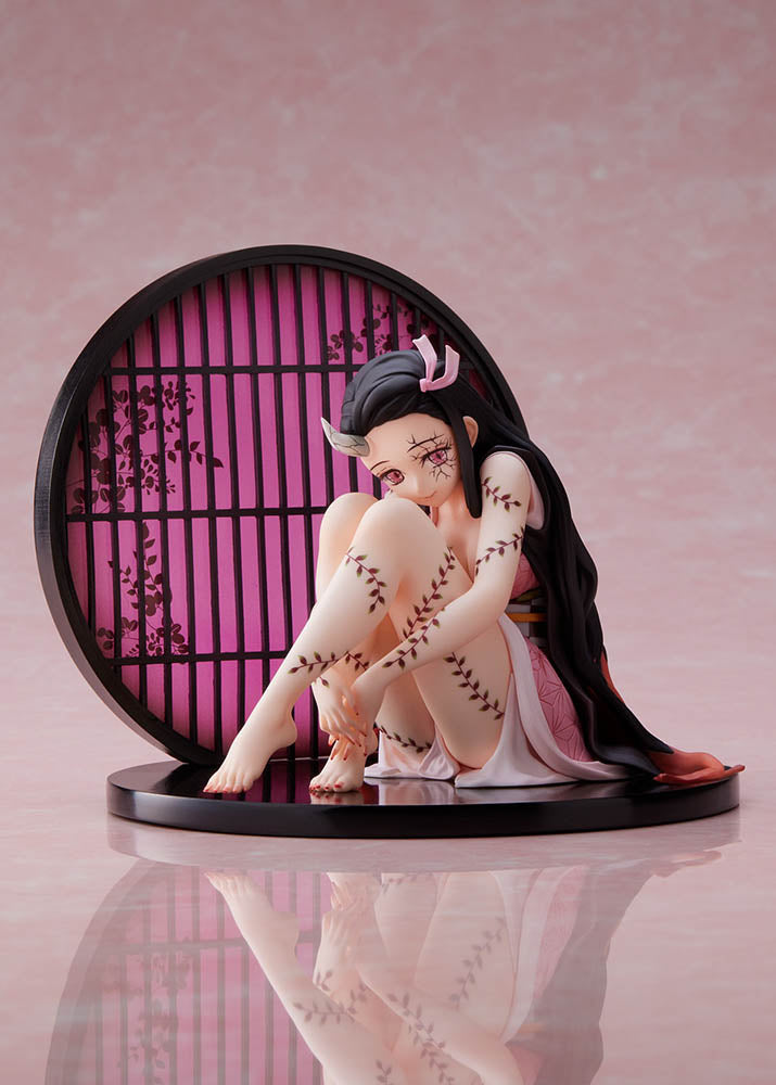 [PREORDER] Demon Slayer: Kimetsu no Yaiba Entertainment District Arc Nezuko Kamado (Demon Form Advancing Version) 1/8 scale figure - Glacier Hobbies - Aniplex