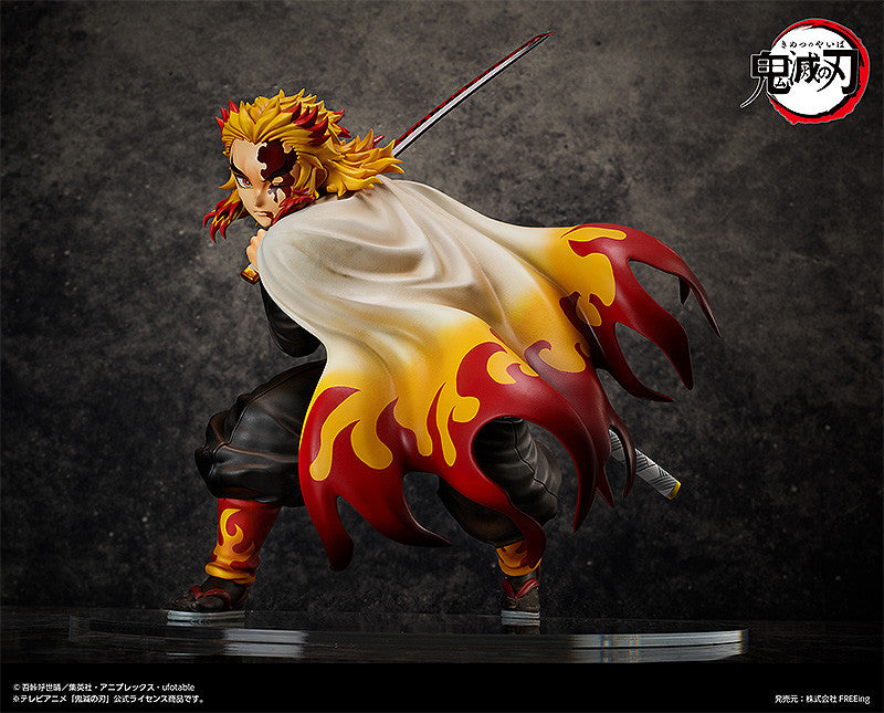 [PREORDER] Kyojuro Rengoku 1/4 Scale Figure - Glacier Hobbies - FREEing