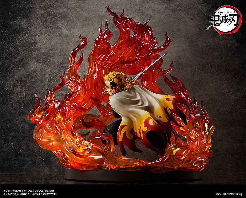 [PREORDER] Kyojuro Rengoku Complete Edition 1/4 Scale Figure - Glacier Hobbies - FREEing