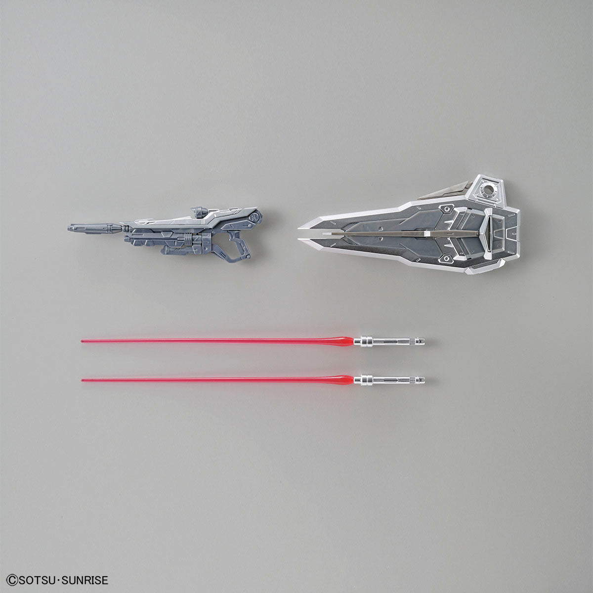 MG 1/100 Freedom Gundam Ver 2.0 Silver Coating [The Gundam Base Limited] - Glacier Hobbies - Bandai