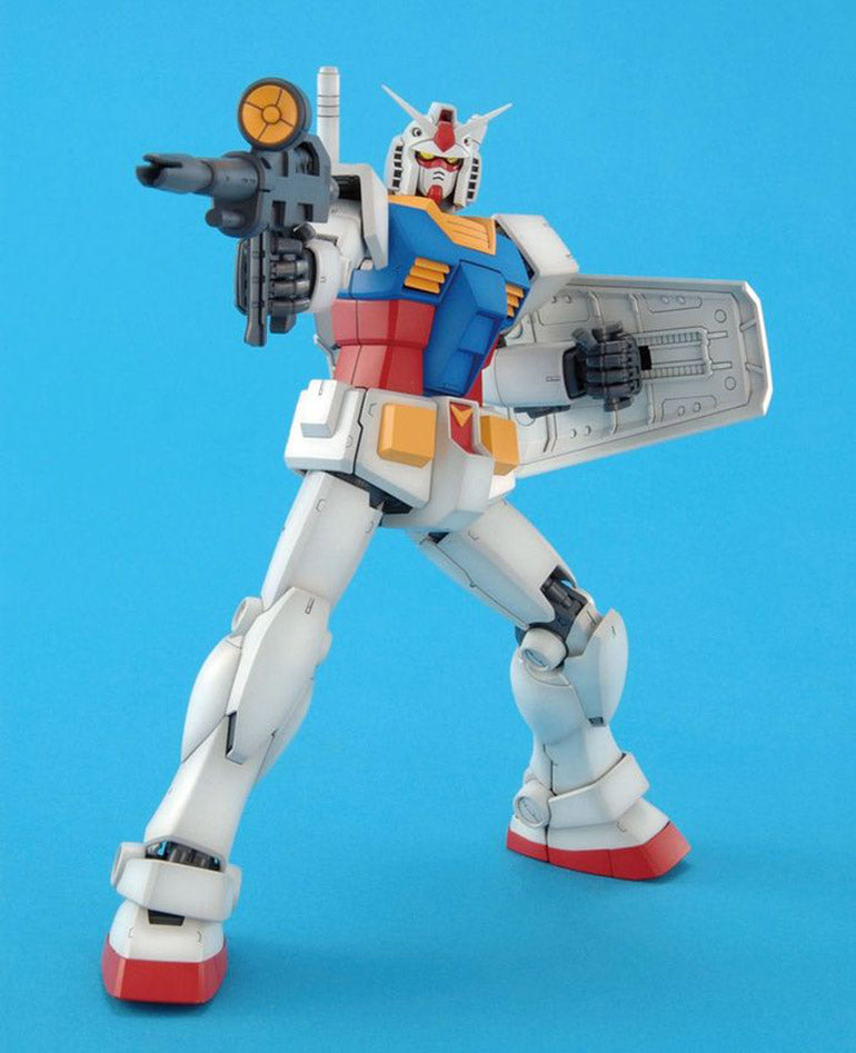 MG 1/100 RX-78-2 Gundam Ver. 2.0 - Glacier Hobbies - Bandai