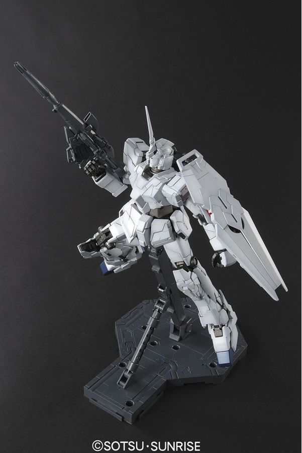 MG 1/100 RX-0 Unicorn Gundam (OVA Ver) - Master Grade Mobile Suit Gundam Unicorn | Glacier Hobbies