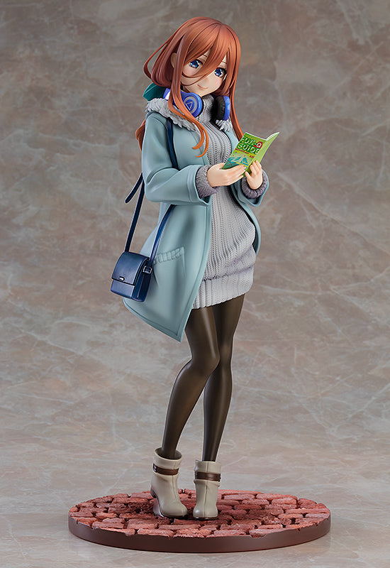 [PREORDER] Miku Nakano: Date Style Ver 1/6 Scale Figure - Glacier Hobbies - Good Smile Company