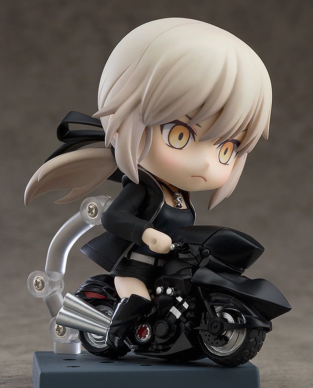 Saber/Altria Pendragon (Alter) Shinjuku Ver. & Cuirassier Noir Deluxe Nendoroid 1142-DX - Fate Grand Order - Glacier Hobbies - Good Smile Company
