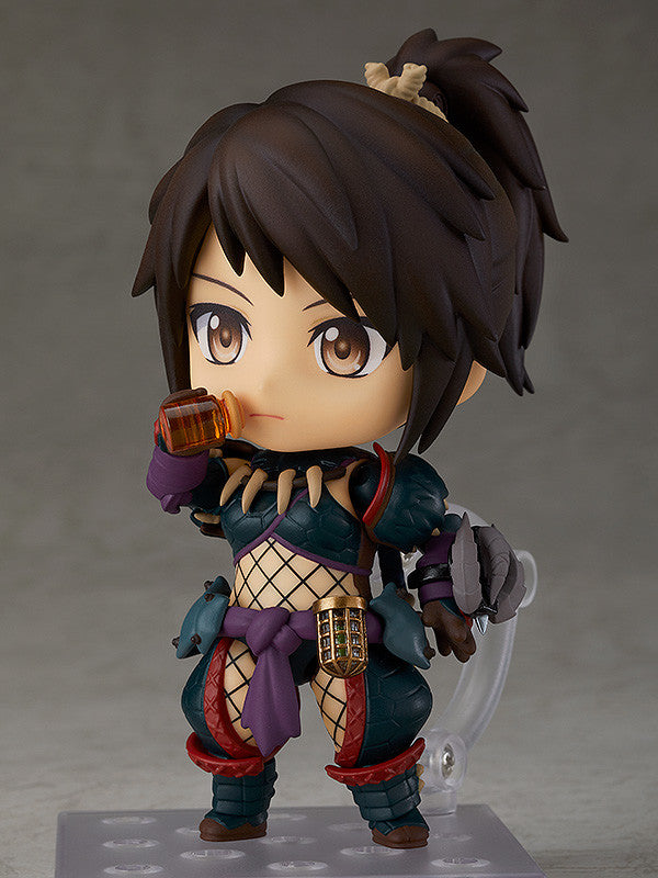 Hunter: Female Nargacuga Alpha Armor Ver. Deluxe Nendoroid 1284-DX - MONSTER HUNTER WORLD: ICEBORNE Good Smile Company | Glacier Hobbies
