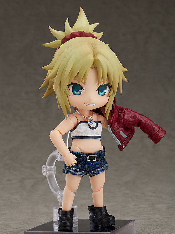 Nendoroid Doll Saber of "Red": Casual Ver. - Glacier Hobbies - Good Smile Company