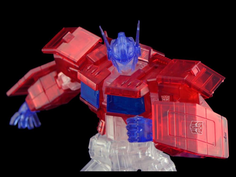 Optimus Prime (IDW Clear Ver.) - Furai Model SDCC 2020 Exclusive - Glacier Hobbies - Flame Toys