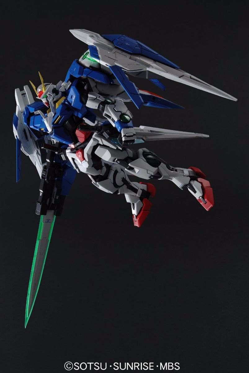 PG 1/60 00 Raiser - Perfect Grade Mobile Suit Gundam 00 | Glacier Hobbies