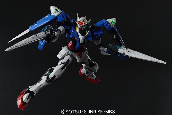 PG 1/60 00 Raiser - Perfect Grade Mobile Suit Gundam 00 | Glacier Hobbies