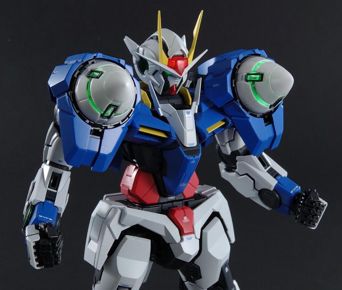PG 1/60 00 Raiser - Perfect Grade Mobile Suit Gundam 00 | Glacier Hobbies