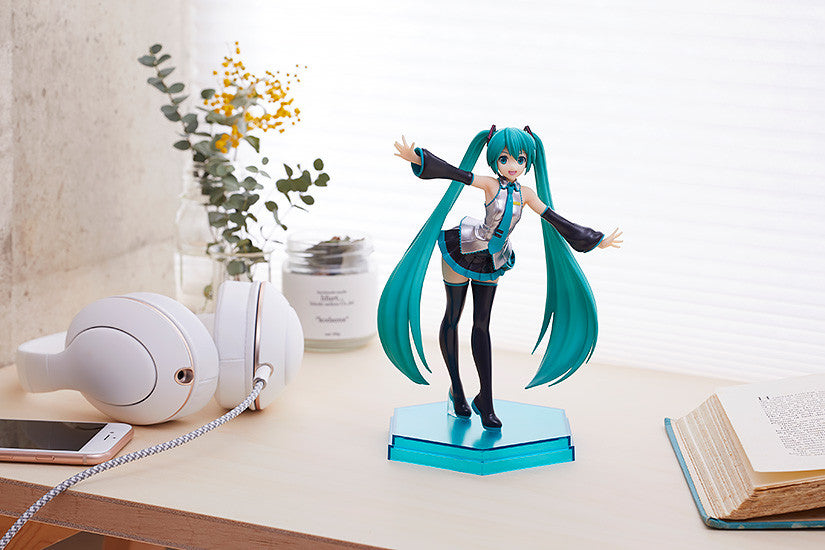 POP UP PARADE Hatsune Miku - Glacier Hobbies - Good Smile Company