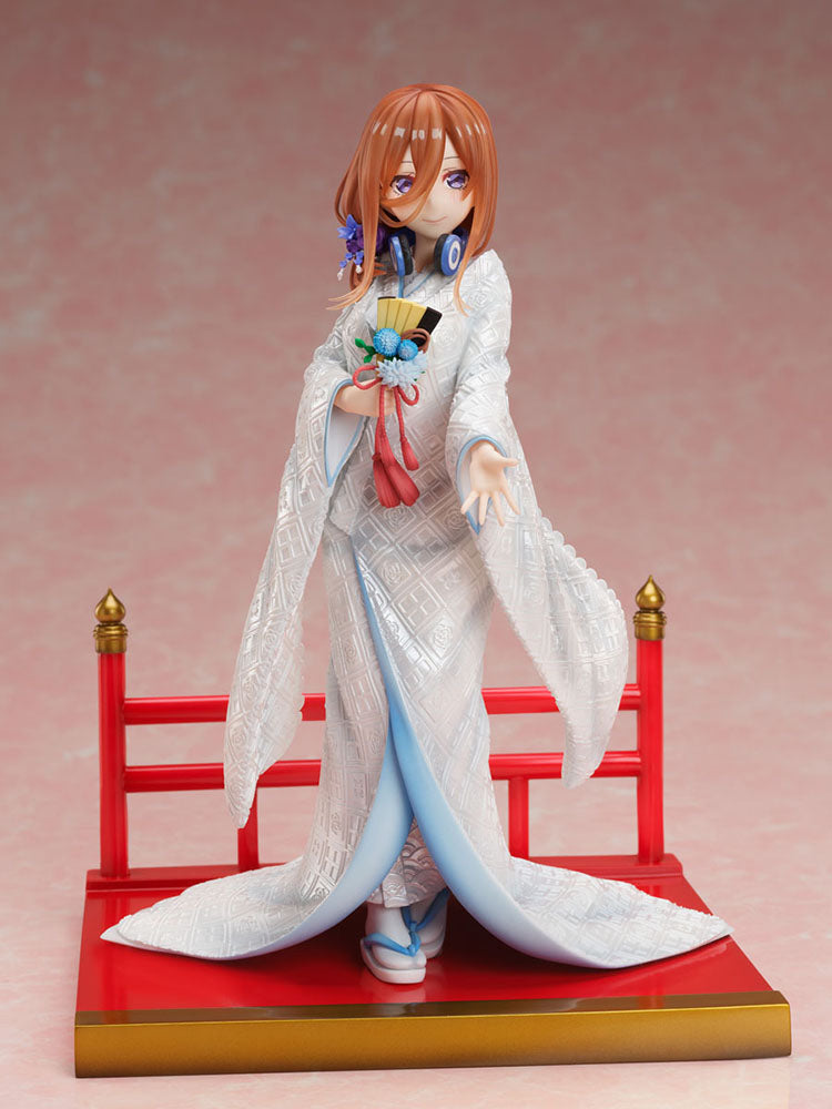 [PREORDER] The Quintessential Quintuplets 2 Miku Nakano -Shiromuku- 1/7 Scale Figure - Glacier Hobbies - FURYU Corporation