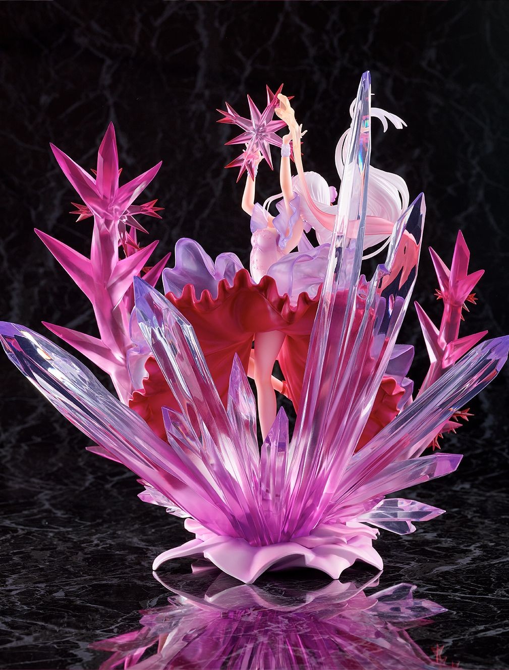 [PREORDER] Re:ZERO -Starting Life in Another World - Emilia Crystal Dress Ver. 1/7 Scale Figure - Glacier Hobbies - Estream