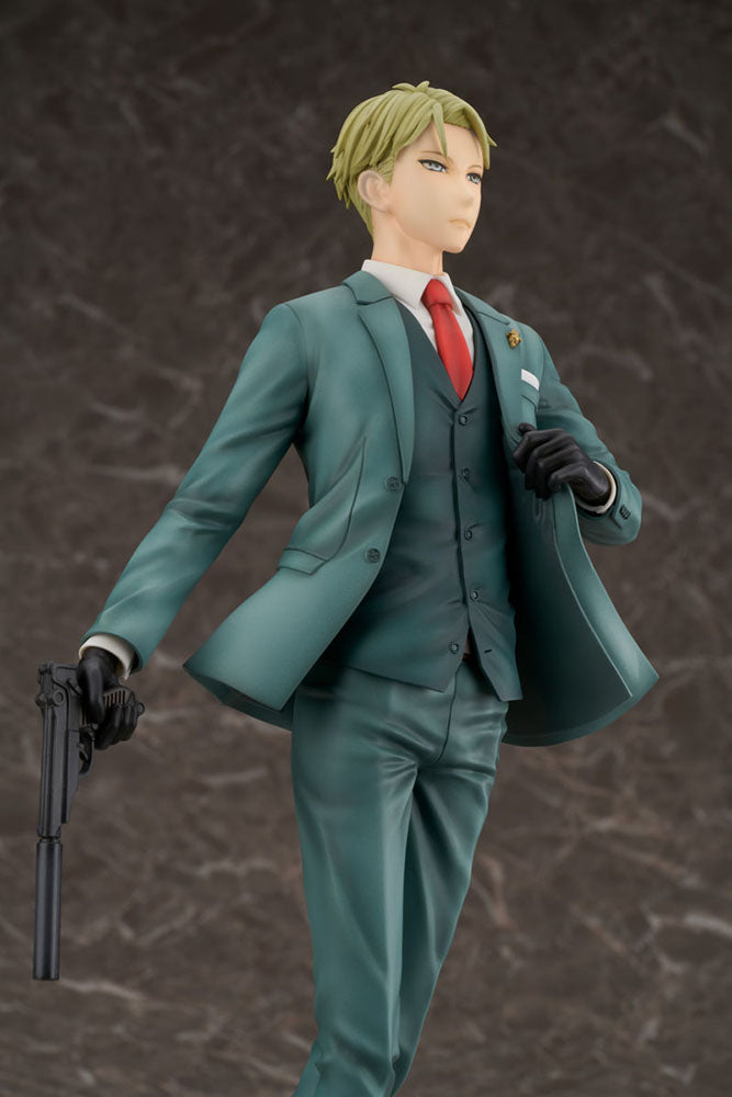 [PREORDER] SPYxFAMILY Loid Forger 1/7 Scale Figure - Glacier Hobbies - FuRyu Corporation