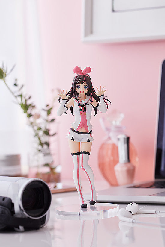Kizuna AI POP UP PARADE - Kizuna AI | Glacier Hobbies