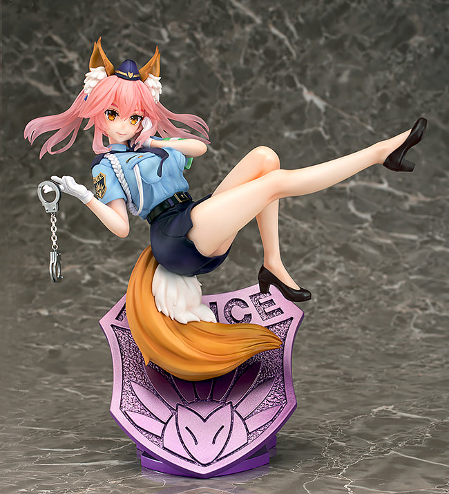 Tamamo no Mae: Police FOX Ver. 1/7 Scale Figure - Glacier Hobbies - Phat! Company
