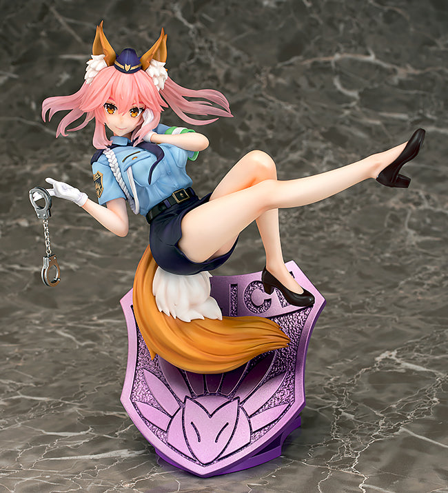 Tamamo no Mae: Police FOX Ver. 1/7 Scale Figure - Glacier Hobbies - Phat! Company