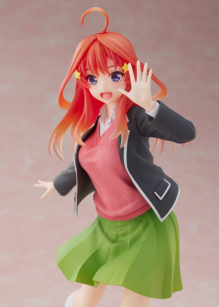 [PREORDER] The Quintessential Quintuplets Coreful Figure Nakano Itsuki ~Uniform ver~ Prize Figure - Glacier Hobbies - Taito