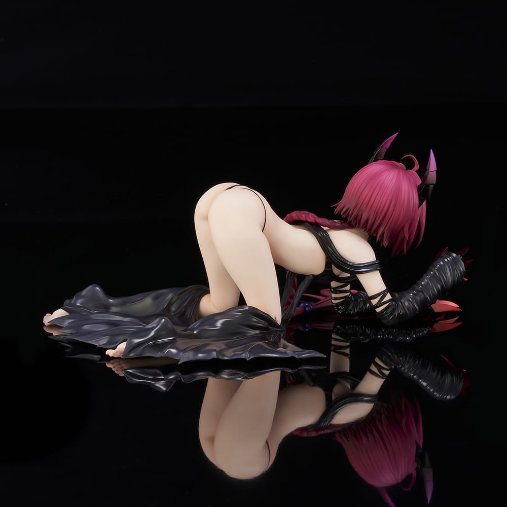 To Love-Ru Darkness Mea Kurosaki Darkness ver. 1/6 Complete Figure - Union Creative - Glacier Hobbies