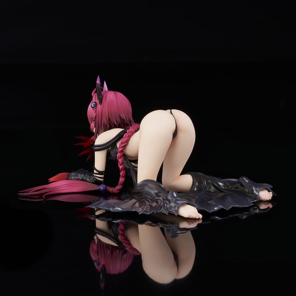 To Love-Ru Darkness Mea Kurosaki Darkness ver. 1/6 Complete Figure - Union Creative - Glacier Hobbies