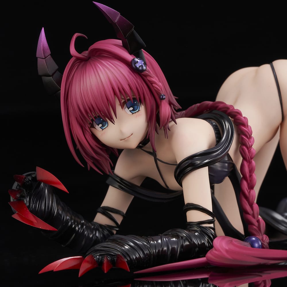 To Love-Ru Darkness Mea Kurosaki Darkness ver. 1/6 Complete Figure - Union Creative - Glacier Hobbies