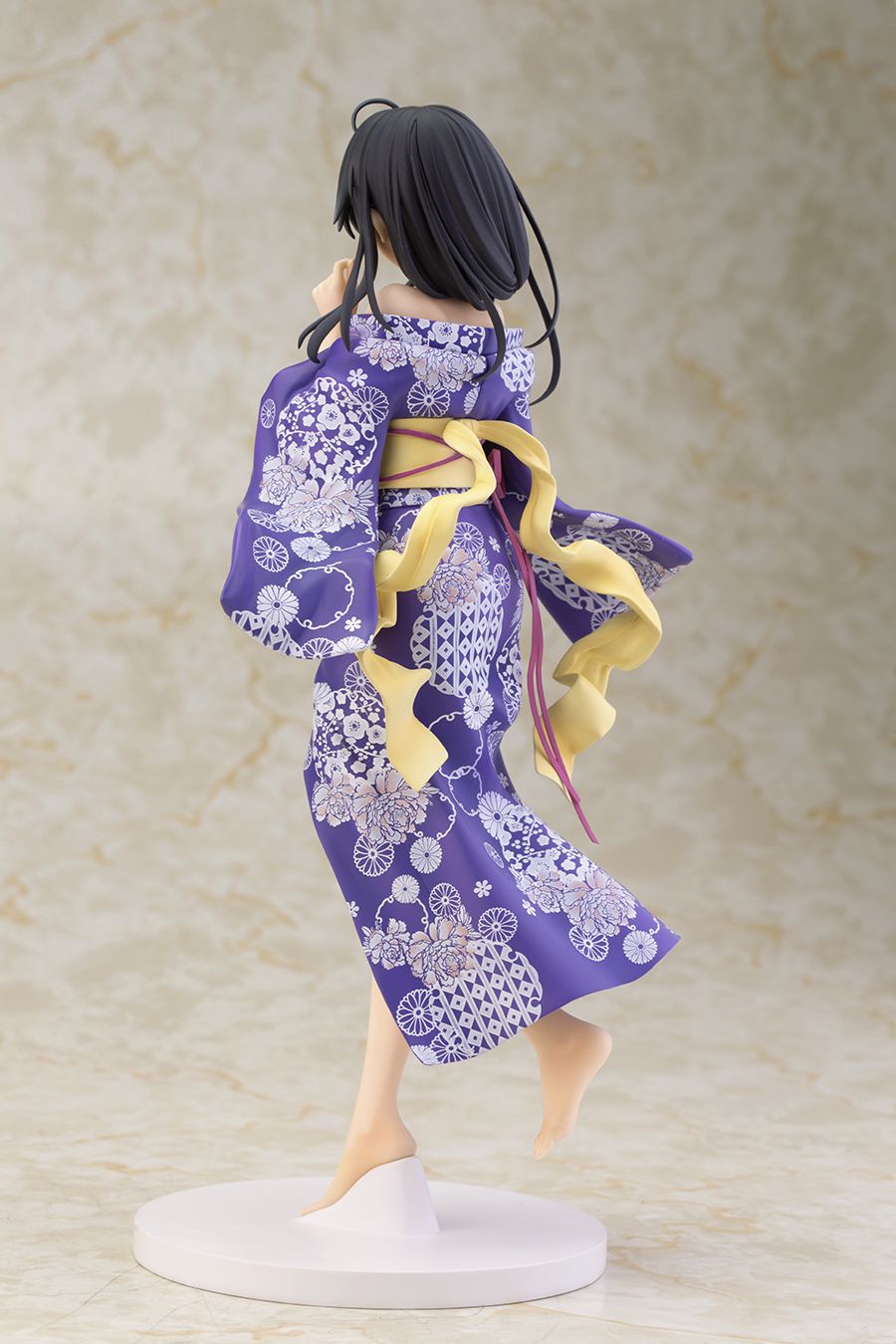 Yukino Yukinoshita Yukata Ver. 1/7 Scale Figure (Re-Release) - Glacier Hobbies - ALPHAMAX