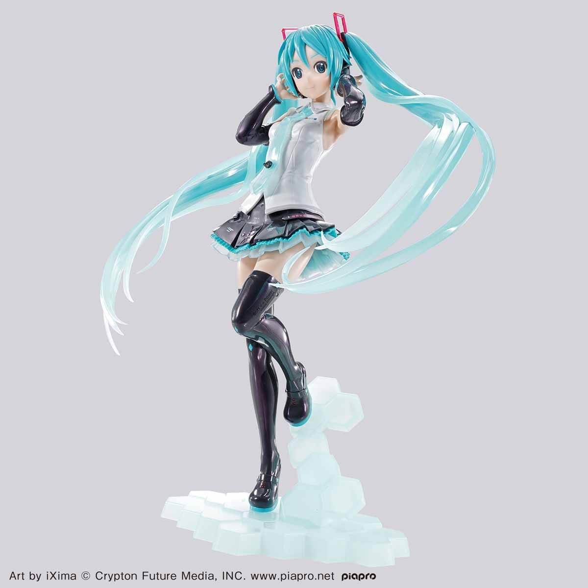 Hatsune Miku V4X Figure-rise Labo - Glacier Hobbies - Bandai