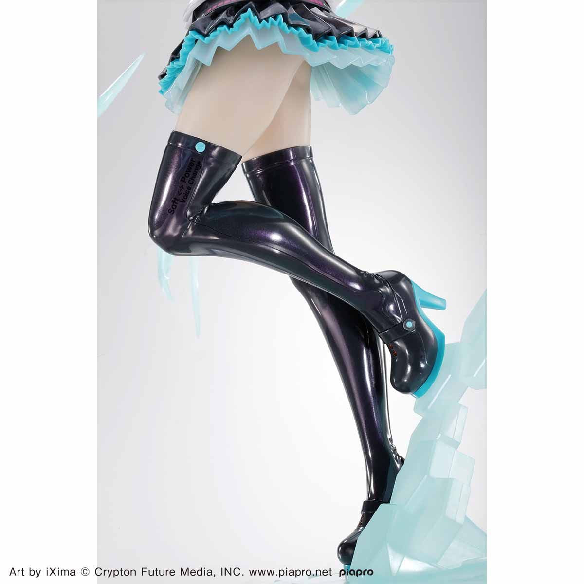 Hatsune Miku V4X Figure-rise Labo - Glacier Hobbies - Bandai